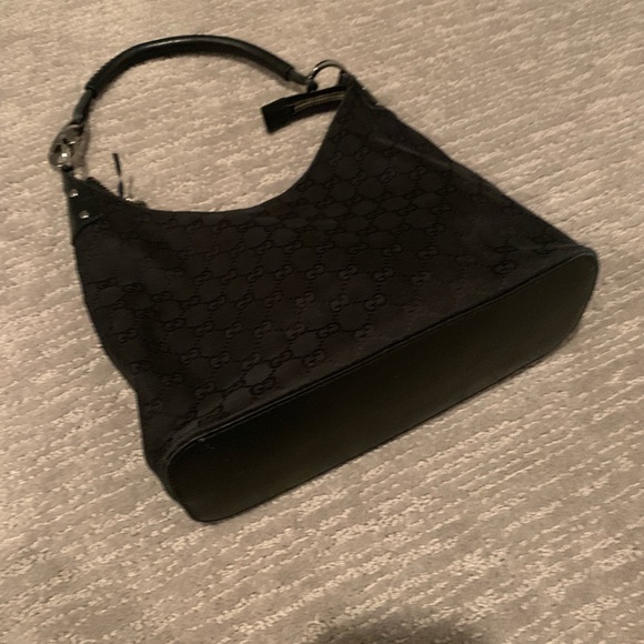 Authentic Gucci Handbag - Picture 4 of 6